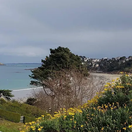 Apartment Avec Balcon, De Trestraou, Parking Inclus - Fr-1-368-334 Perros-Guirec